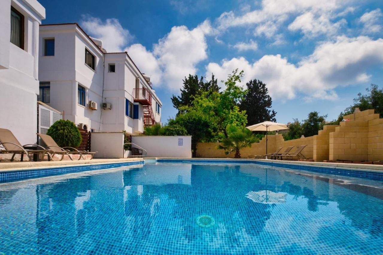 Townhouse By The Sea Pirate Harbor Apartamento Pafos Exterior foto