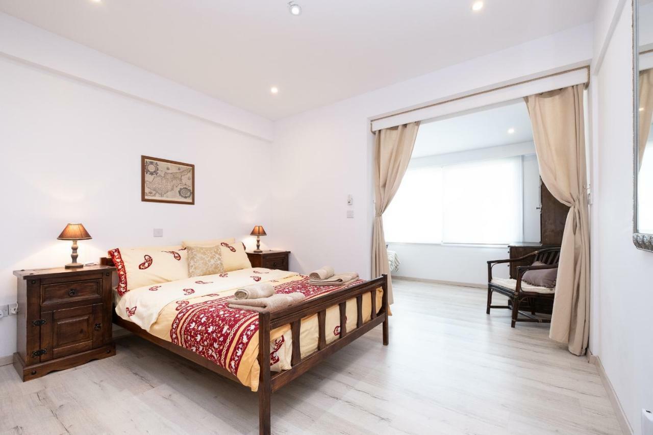 Townhouse By The Sea Pirate Harbor Apartamento Pafos Exterior foto